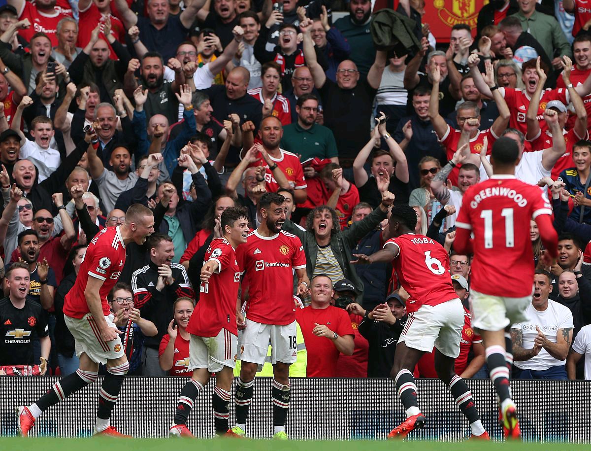 罗马诺：迪萨西被推荐给了巴萨，但若想要完成转会交易，球员必须永久转会（罗马诺：迪萨西获荐巴萨，若想成行须以永久转会达成）