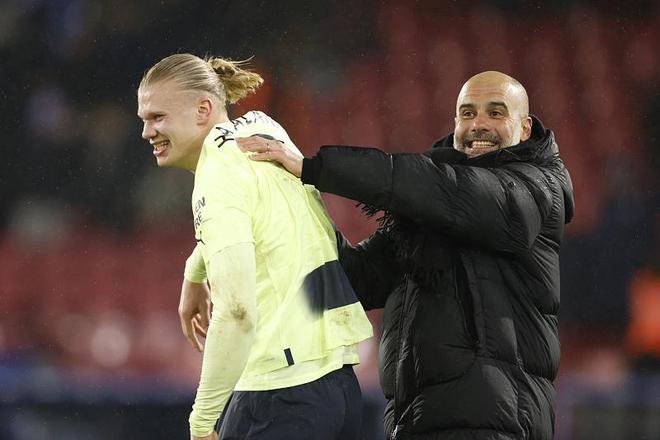 官方：米兰与18岁中场萨拉完成续约；据悉新合同到2030年（米兰官宣18岁中场萨拉完成续约，合约或至2030年）