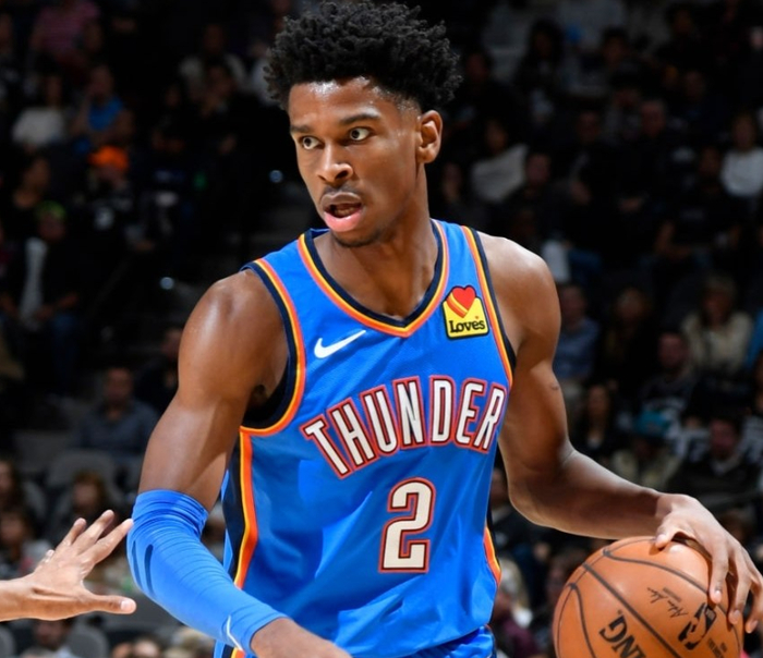 德天空：格纳布里倾向于续约，可能与拜仁签1-2年的降薪合同（德天空：格纳布里拟与拜仁续约，合同期1-2年且降薪）