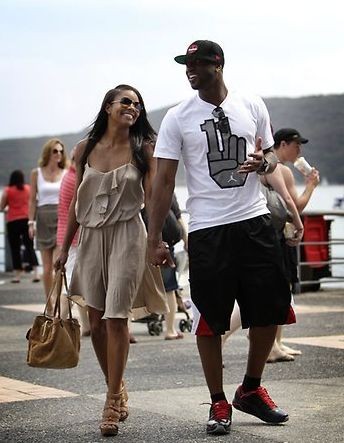 他终于被全世界看见了（他终获全球瞩目）