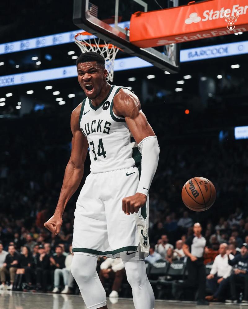 意甲半场：奥尔班破门，佛罗伦萨0-1维罗纳（半场战报：奥尔班建功，佛罗伦萨暂0-1落后维罗纳）