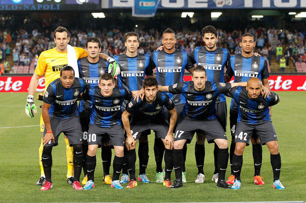 英超前瞻：利兹联连场不胜跌入降级区，维拉赛季客战成绩不佳（英超前瞻：维拉客场乏力，利兹联连战不胜陷入降级区）