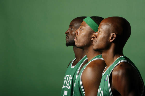 英超半场：卡什禁区后点抽射破门，维拉暂1-0阿森纳（英超半场战报：卡什后点抽射得手，维拉暂时1-0领先阿森纳）