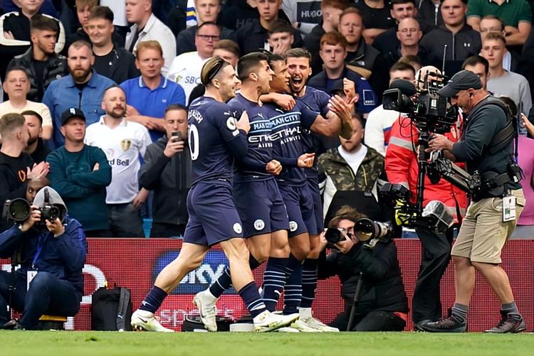 战海港两射一传，林加德加盟首尔65场比赛以来首次单场造3球（对阵海港梅开二度+送助攻，林加德效力首尔65场后首次单场参与3球）