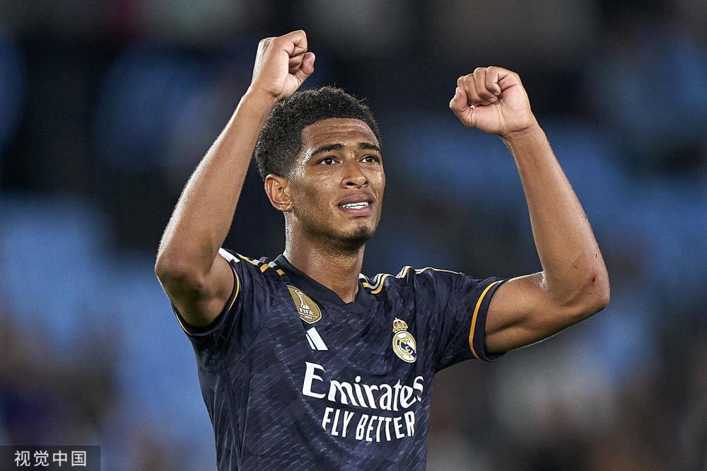 又伤一人！海斯左脚踝酸痛本场对阵太阳不会回归（伤病再添一例：海斯左脚踝酸痛，今日对阵太阳将不再出场）