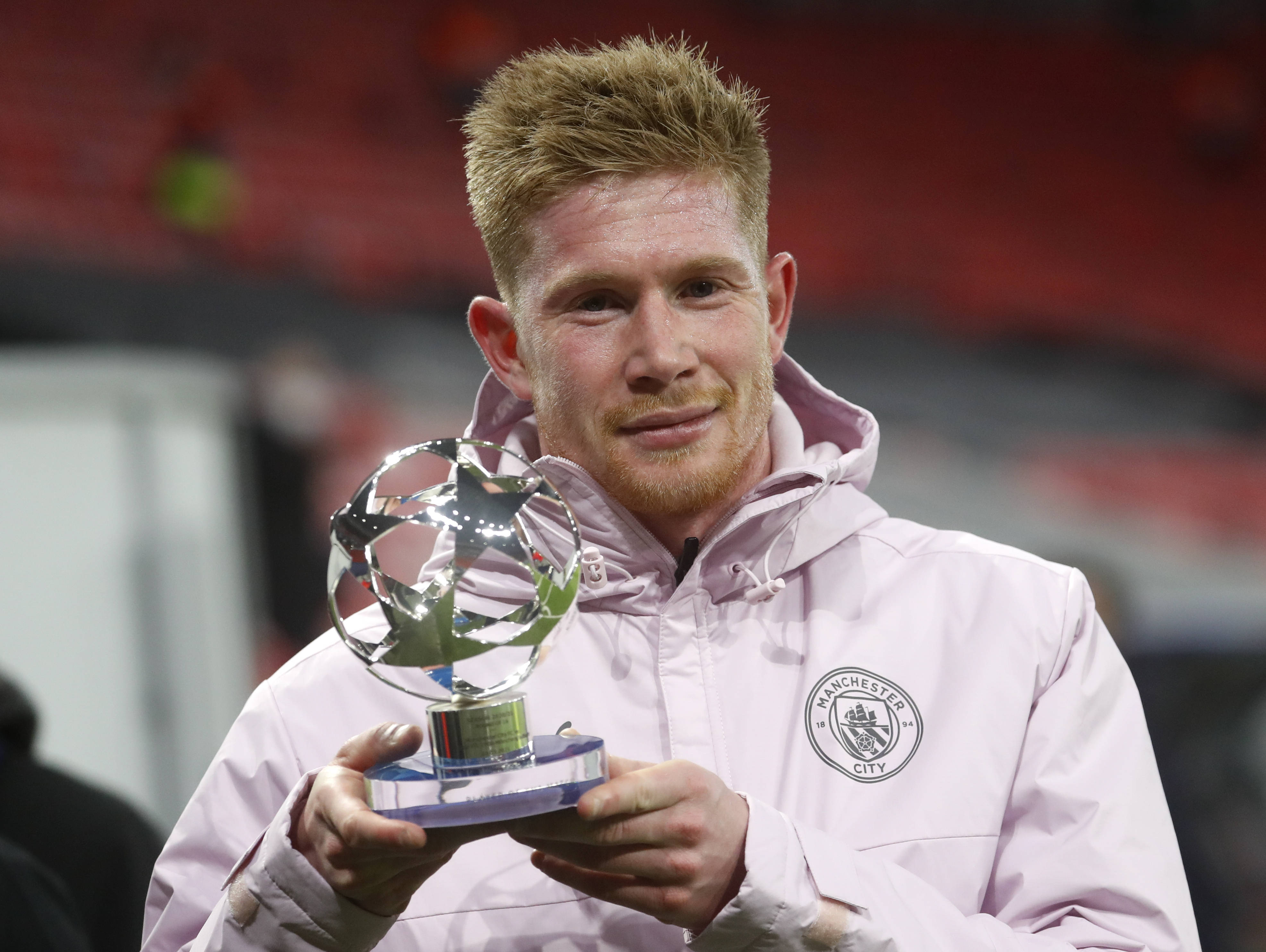 温格：除英超球队之外，拜仁和巴黎是最有希望赢得欧冠的球队（温格：英超之外，欧冠最大热门是拜仁与巴黎）