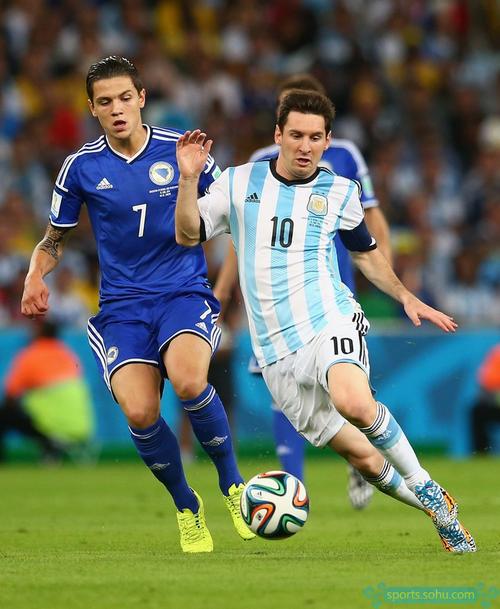 广东vs同曦前瞻：杜锋手握豪华阵容冲冠，南京爆冷难度大（广东同曦之战前瞻：杜锋麾下兵强马壮剑指冠军，南京爆冷机会不大）