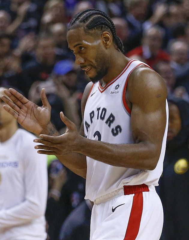 不一样篮球 ｜ 从赛场高光到家人的爱，Joker 2设计背后都有哪些灵感？（不一样的篮球：Joker 2从赛场高光到亲情温度的设计灵感揭秘）