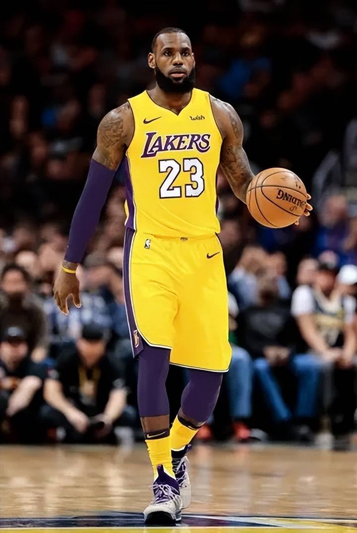 奥尔莫：我们丢球后很快便重整旗鼓，很高兴能帮助球队获胜（奥尔莫：失球后我们很快反弹，能助球队赢球我很开心）